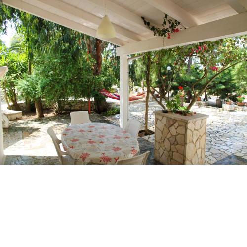 2 bedrooms appartement with enclosed garden at Torre Guaceto 1 km away from the beach