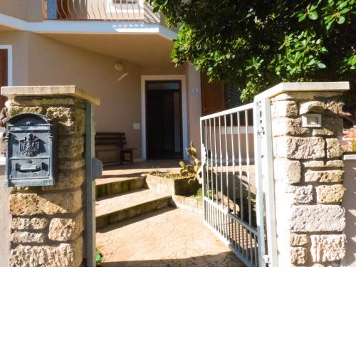 2 bedrooms appartement with furnished terrace at Cuglieri