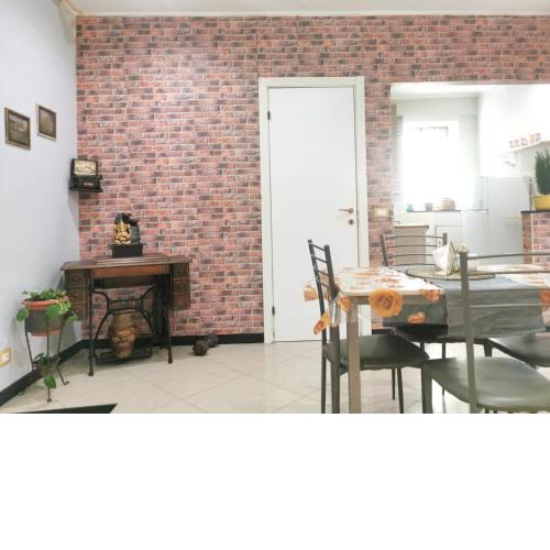 2 bedrooms appartement with sea view and wifi at Genova 4 km away from the beach