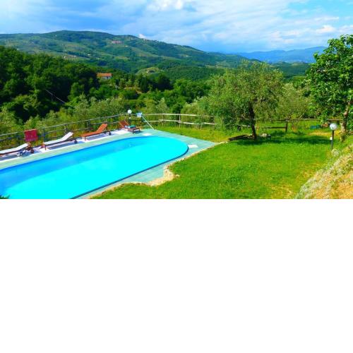 2 bedrooms appartement with shared pool enclosed garden and wifi at Serravalle Pistoiese