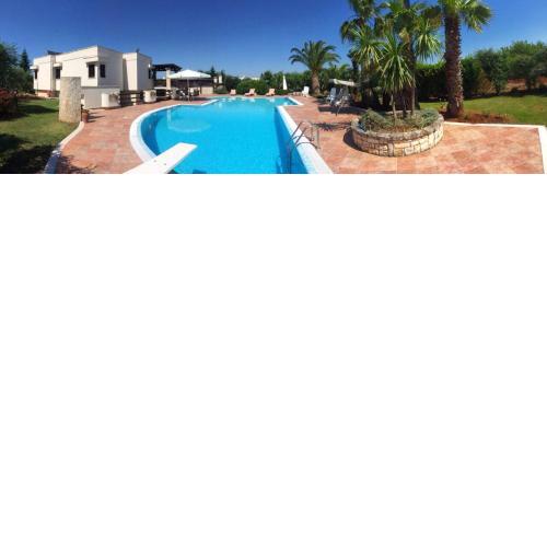 2 bedrooms appartement with shared pool furnished terrace and wifi at Martina Franca