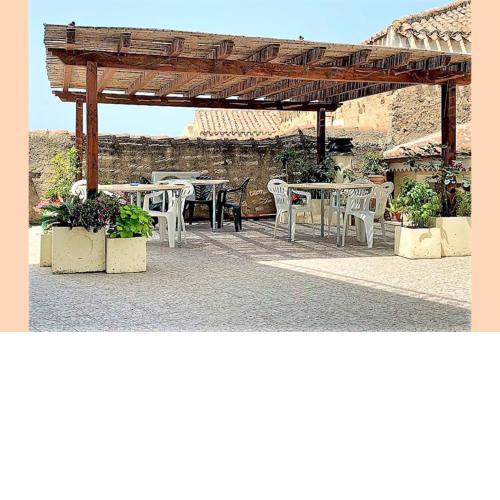 2 bedrooms appartement with terrace at Galtelli