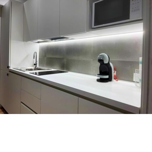 2 bedrooms appartement with wifi at Cagliari 4 km away from the beachB
