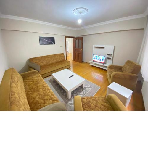 2 bedrooms central area located appartment 2 floor
