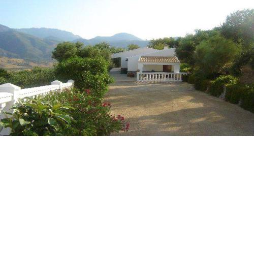 2 bedrooms chalet with lake view and furnished terrace at El Gastor
