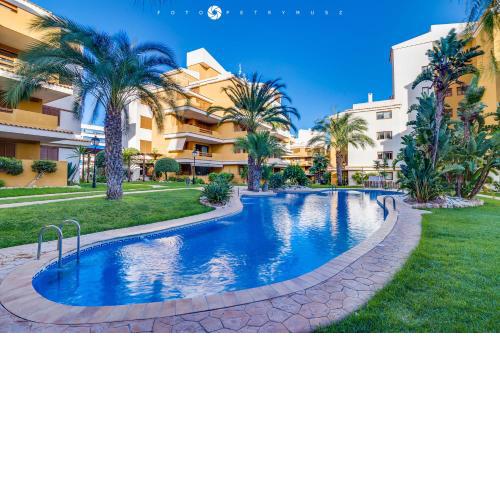 2 bedrooms deluxe apartment in La Entrada Punta Prima