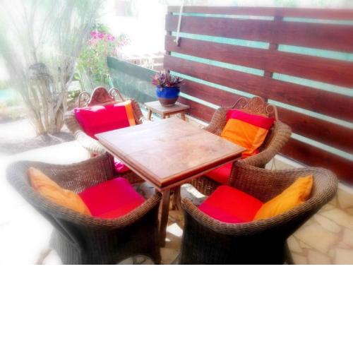 2 bedrooms house at Arona 500 m away from the beach with enclosed garden