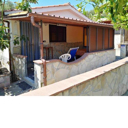 2 bedrooms house at Marina di Camerota 300 m away from the beach with shared pool enclosed garden and wifi