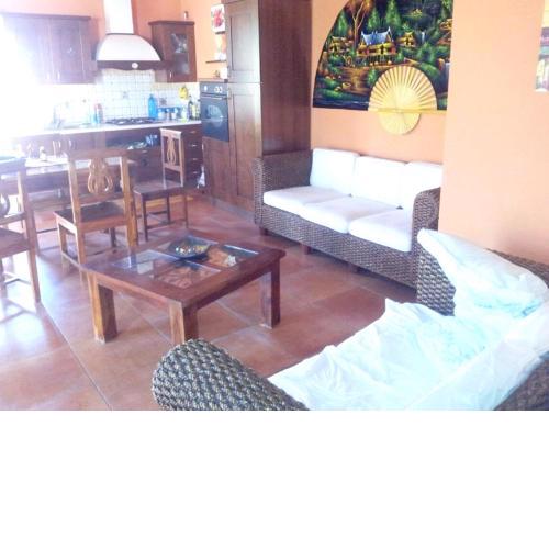 2 bedrooms house at Mazara del Vallo 400 m away from the beach with enclosed garden and wifi