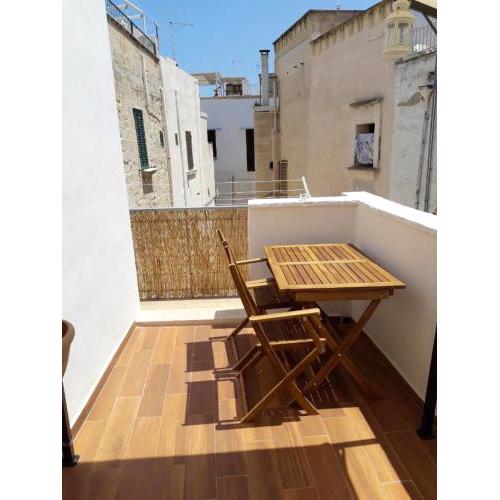 2 bedrooms house at Polignano a Mare 50 m away from the beach with furnished terrace and wifi