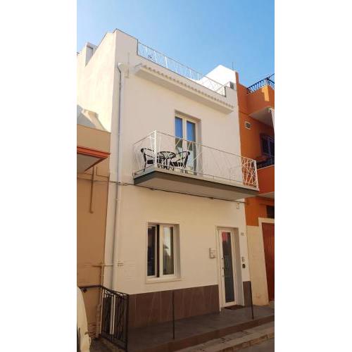 2 bedrooms house at Pozzallo 250 m away from the beach with city view furnished terrace and wifi