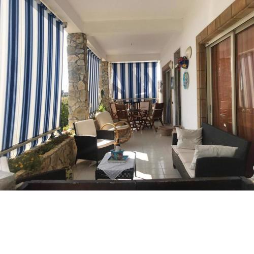 2 bedrooms house at San Giorgio 300 m away from the beach with sea view enclosed garden and wifi