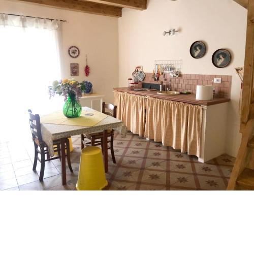 2 bedrooms house with balcony at Scalzati