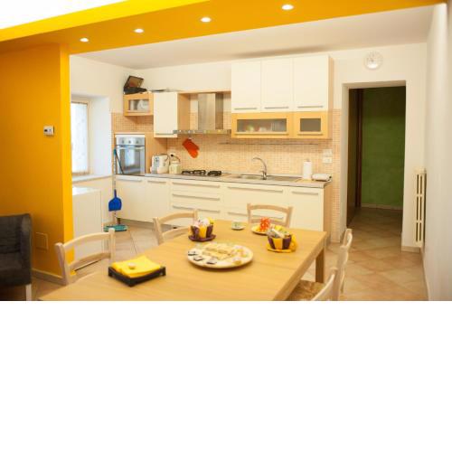 2 bedrooms house with city view and balcony at Castel Frentano