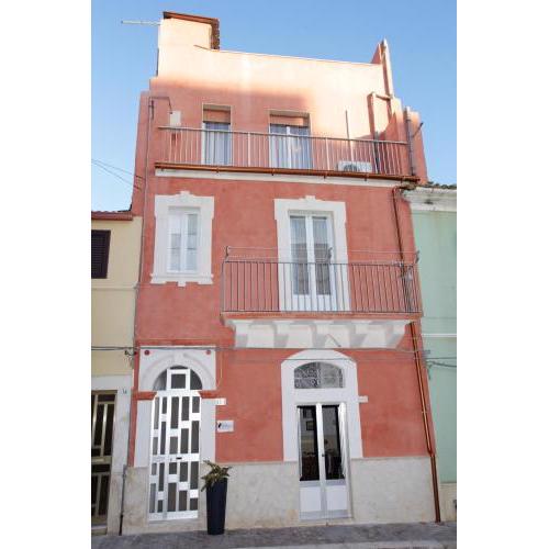 2 bedrooms house with city view and wifi at Ragusa