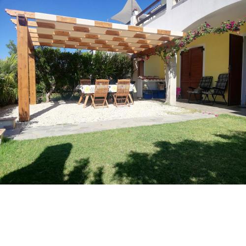 2 bedrooms house with shared pool at Viddalba 5 km away from the beach