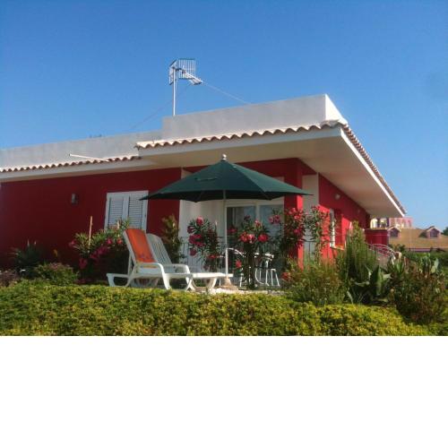 2 bedrooms villa with sea view enclosed garden and wifi at Sciacca 5 km away from the beach