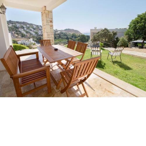 2 BR House With A Fantastic View of Gümüşlük