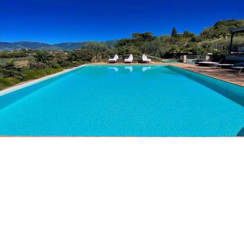 2 guests apt Stunning grounds Panoramic views all around you