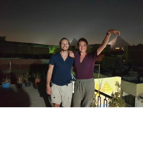 2 Jana Pyramids view inn