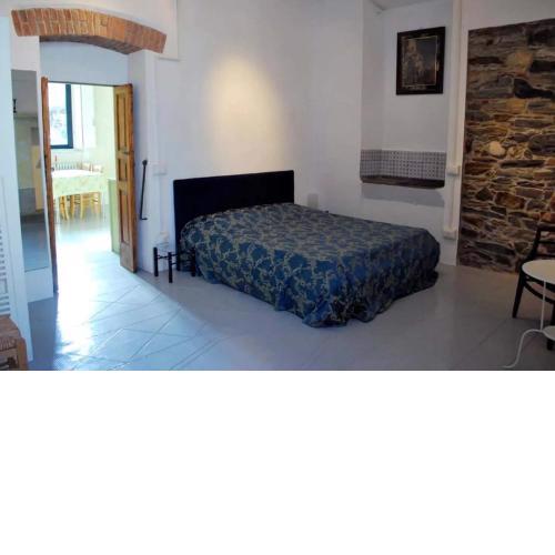 2 room apartment 15 minutes from lakes