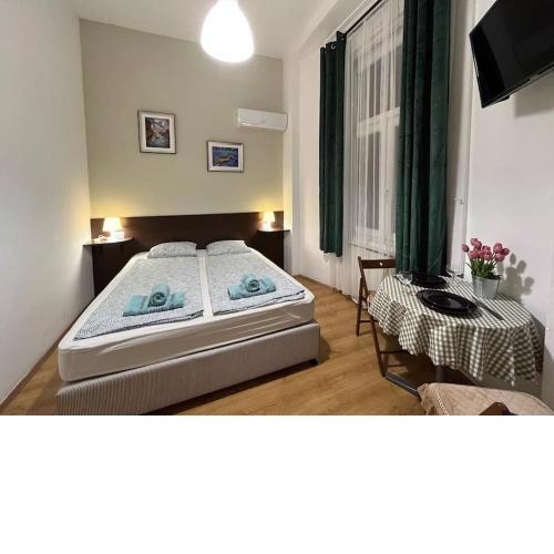 2# Sunflower Cozy Apartment