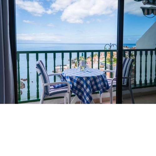 201 - Studio with nice views to La Gomera