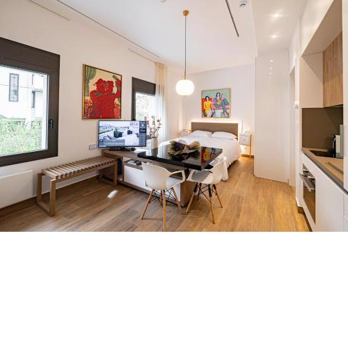 201- HiEndAccomodation-TopLocation