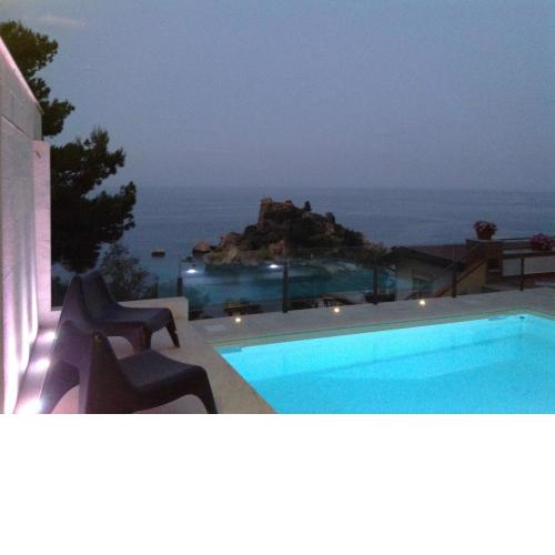 202 Luxury pool Isola Bella