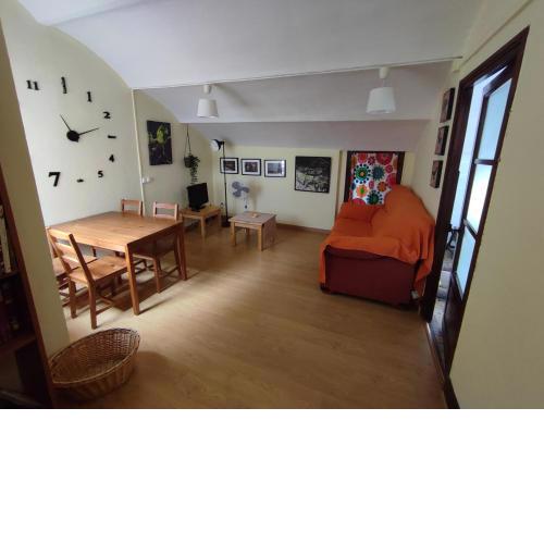 202A Ático con encanto - Centro de Villaviciosa