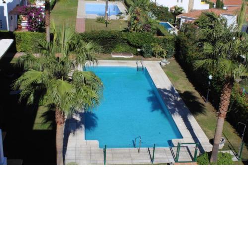 2056 - Apt with terrace sea view
