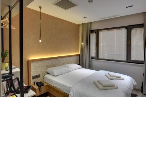 21 Rooms Hotel