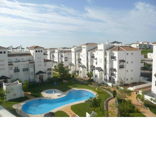 2101-Nice penthouse in complex with pools