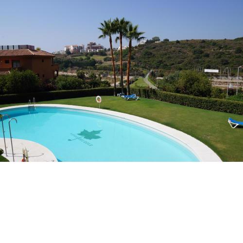 2143-Lovely 2 bedrooms newly furnished