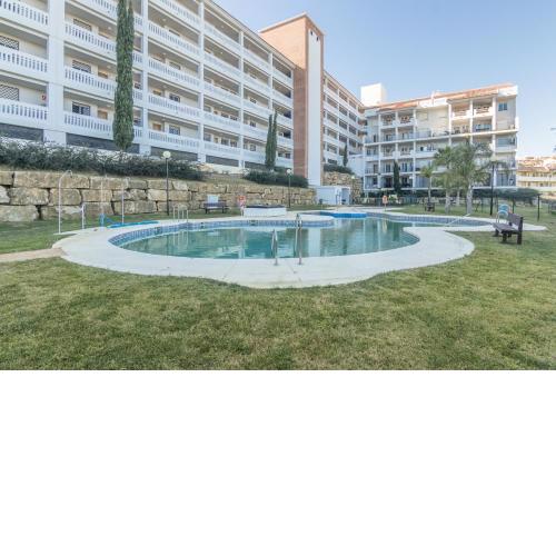 2187-Lovely 2bedrooms with pool and playground