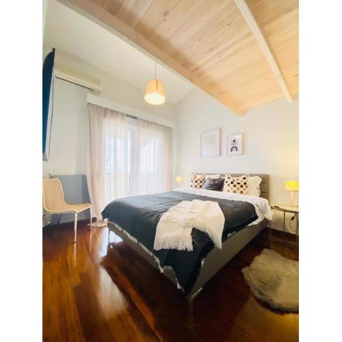 2&2 Two individual suites in a Two floor houseshare