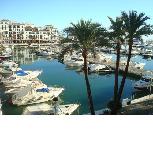 2252-Amazing apt on beach, port view from terrace!