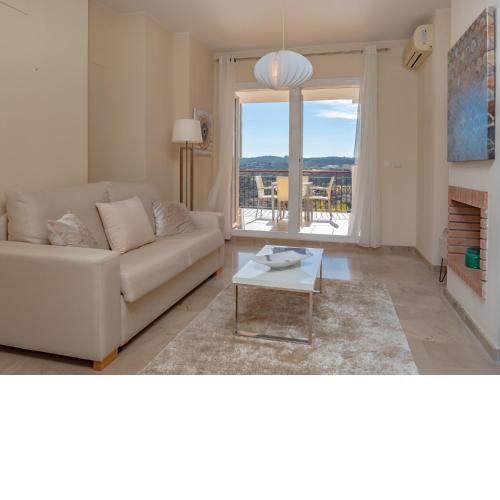 2270-Amazing new 2 bedrooms with furnished terrace