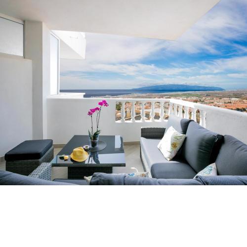 23 Sunset View Parque del Conde