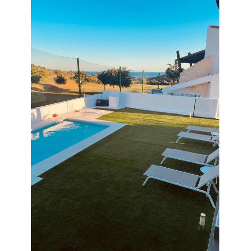 2301 - Luxury villa with private pool