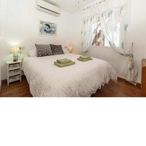 233 Laguna Views -Alicante Holiday