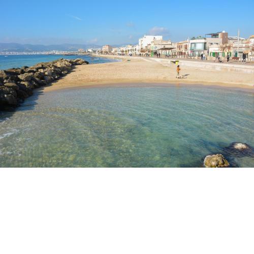 28 Townhouse 200mts from sea/beach
