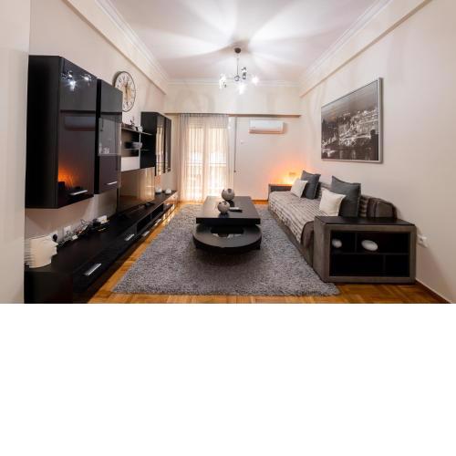 2bed renovated flat close to Ampelokipoi metro