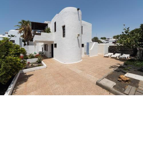 2BR Beach House - Solarium & Shower Terrace - 13