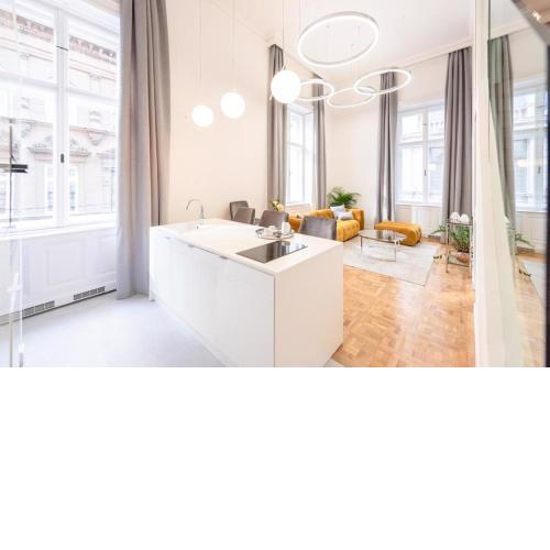 2BR2BA Andrassy Free Parking
