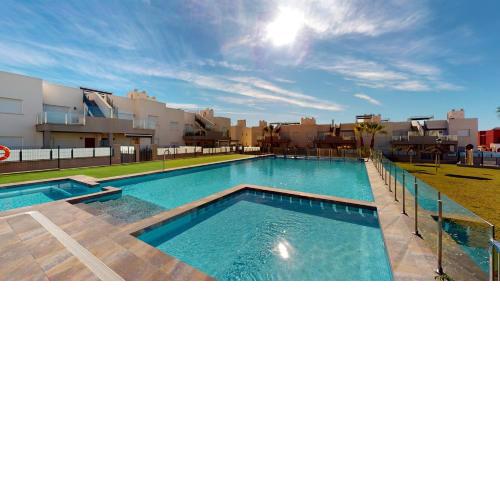3 Bed Aguas Nuevas 196 Top Floor Family Res