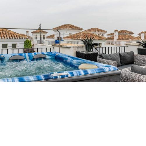 3 Bed Villa with Jacuzzi on La Torre Golf Resort - DA11LT