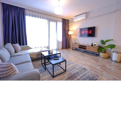 3 bedr apart at the center of Ortaköy with view