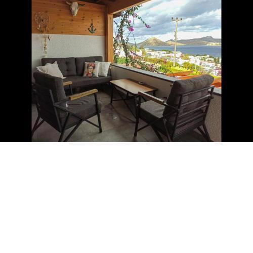 3 Bedroom Villa with Great View Walking Distance to Yalikavak Marina