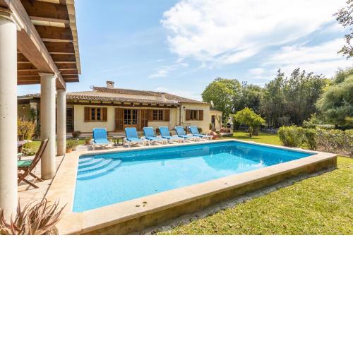 3 Bedroom Villa with Private Pool, Pollensa